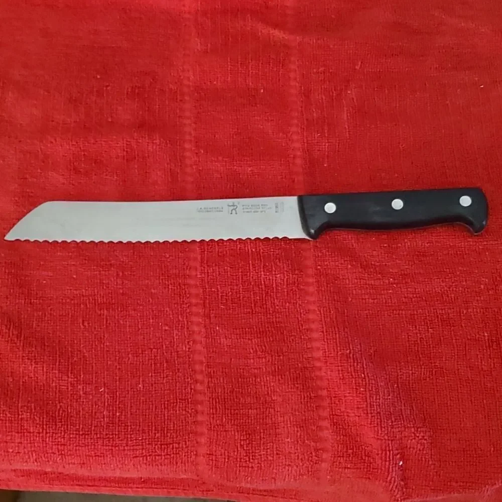 J.A. Henckels International 8
